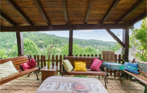 Cozy Home In Saint Laurent Dolt With Wifi
